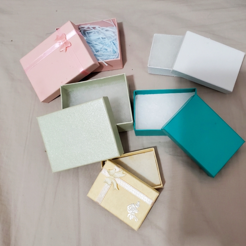 Free Mini Jewelry Gift Boxes